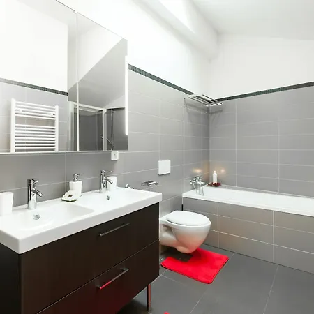 Soukenicka Apartment *