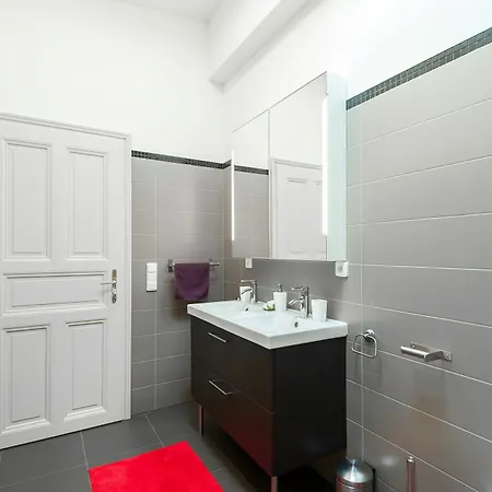 Soukenicka Apartment Prague