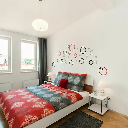 Soukenicka Apartment *